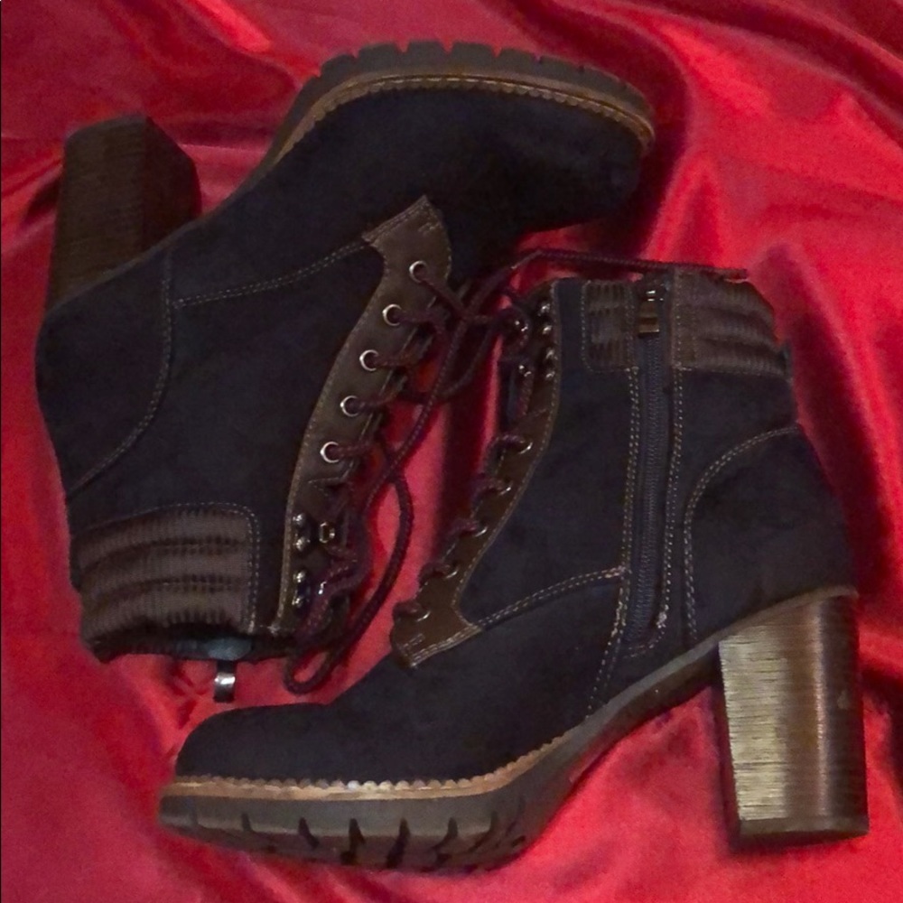 Sophie17 Ankle Boots